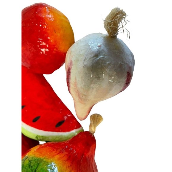 Vintage Vegetables Fruit Paper Mache Red Folk Art 5 Pieces  Colorful Bright - Picture 5 of 8
